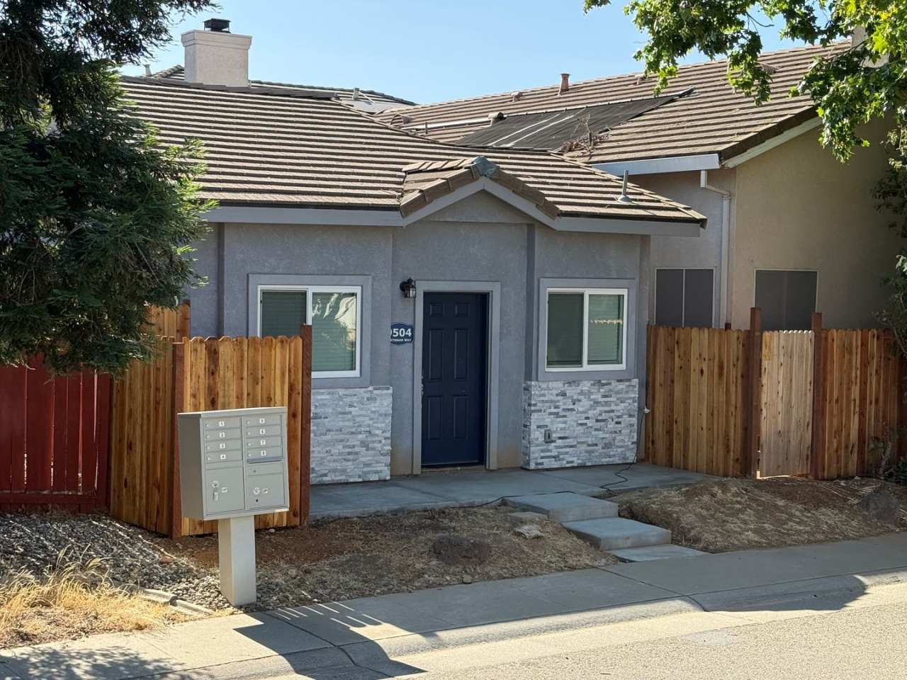 Luxurious 1 bedroom ADU in the heart of Elk Grove