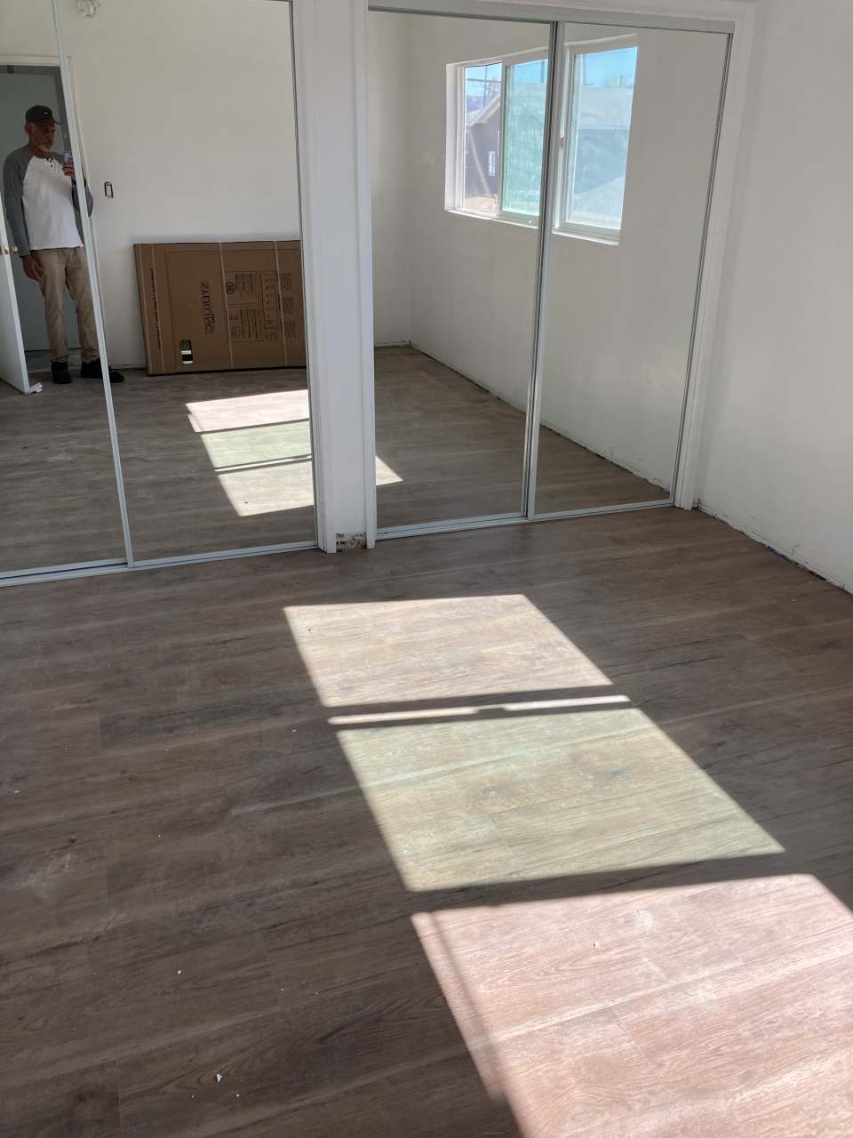 1116 East Elk Avenue Unit 5