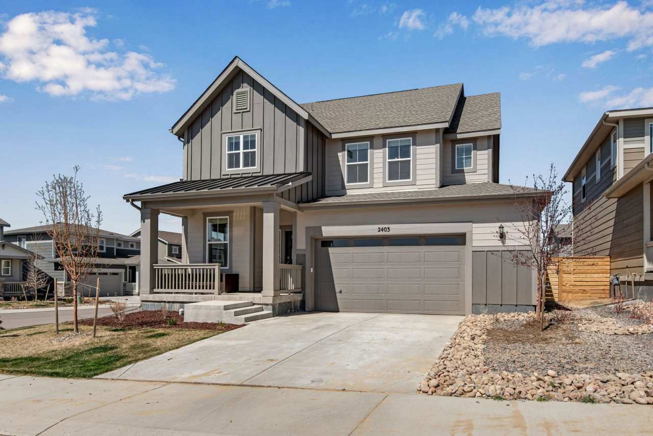 Immaculate 2-Story Home in Kinston Neighborhood!