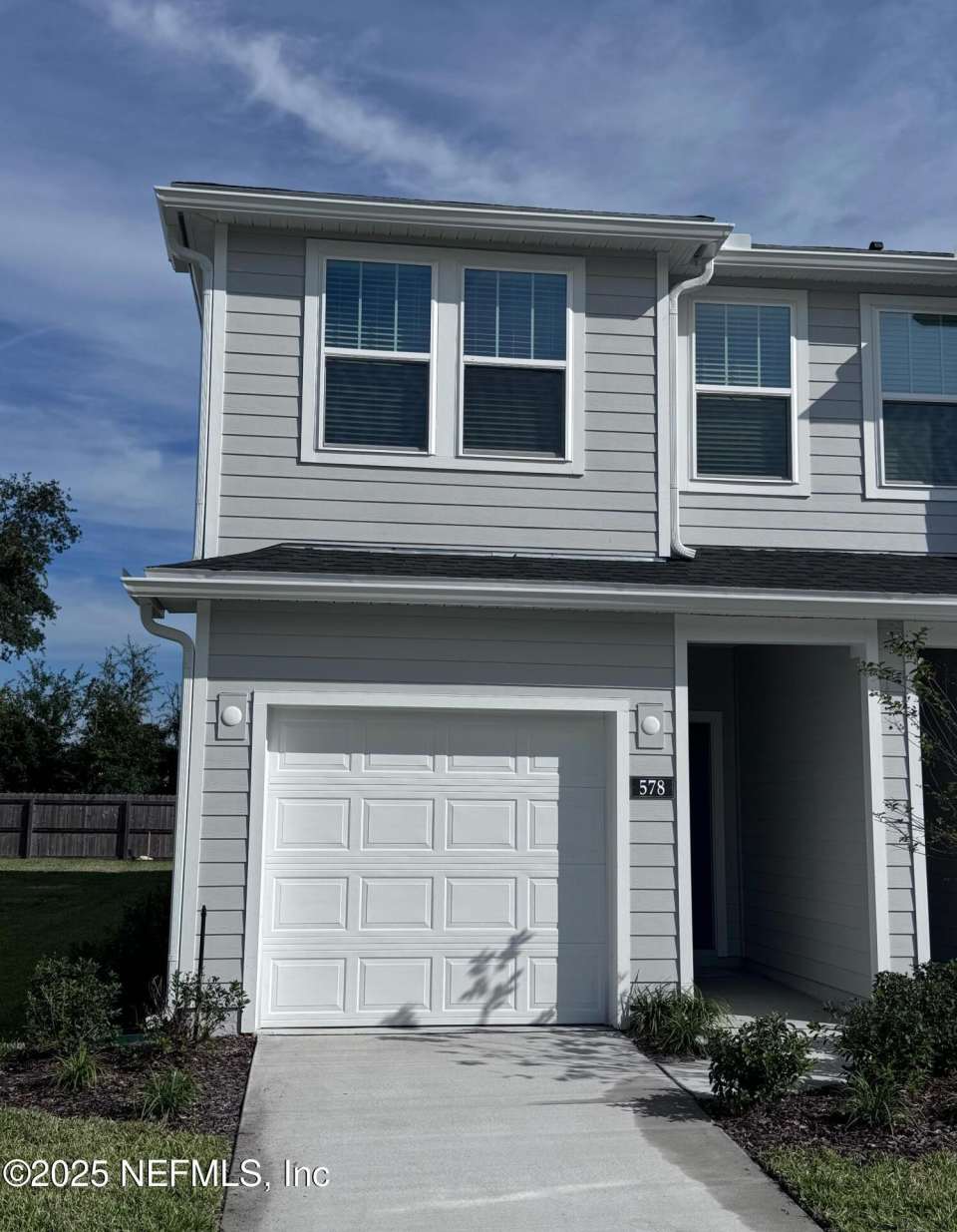 578 HOLLY LAKES Drive