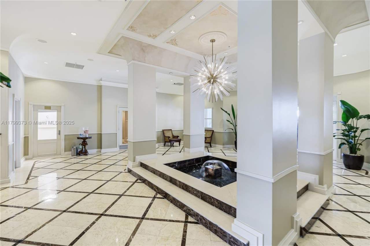 701 Brickell Key Blvd