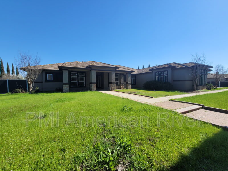 7740 Polo Crosse Avenue