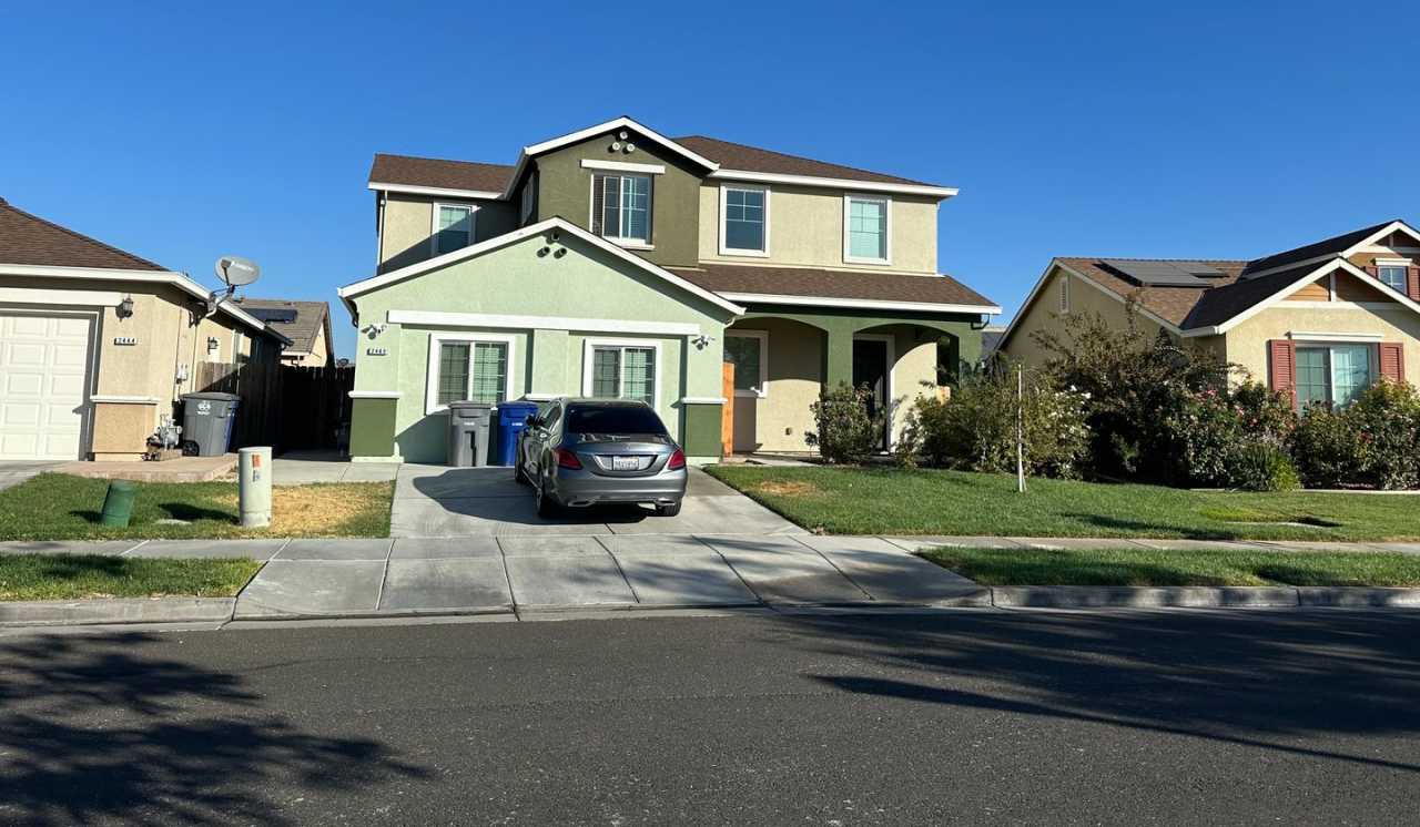 Beautiful Northside Los Banos Rental