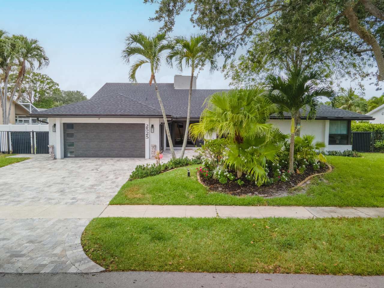 2525 NW 31st Street