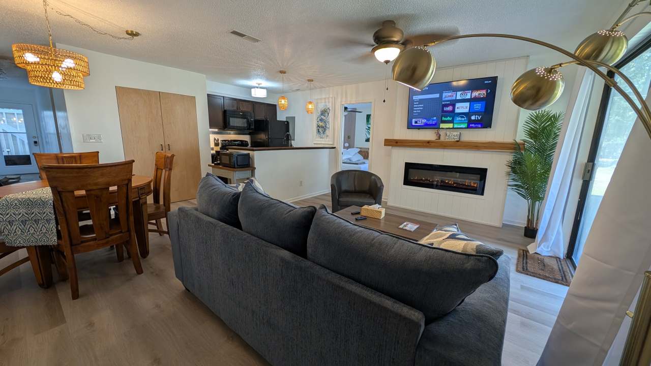 4450 Little River Inn Lane