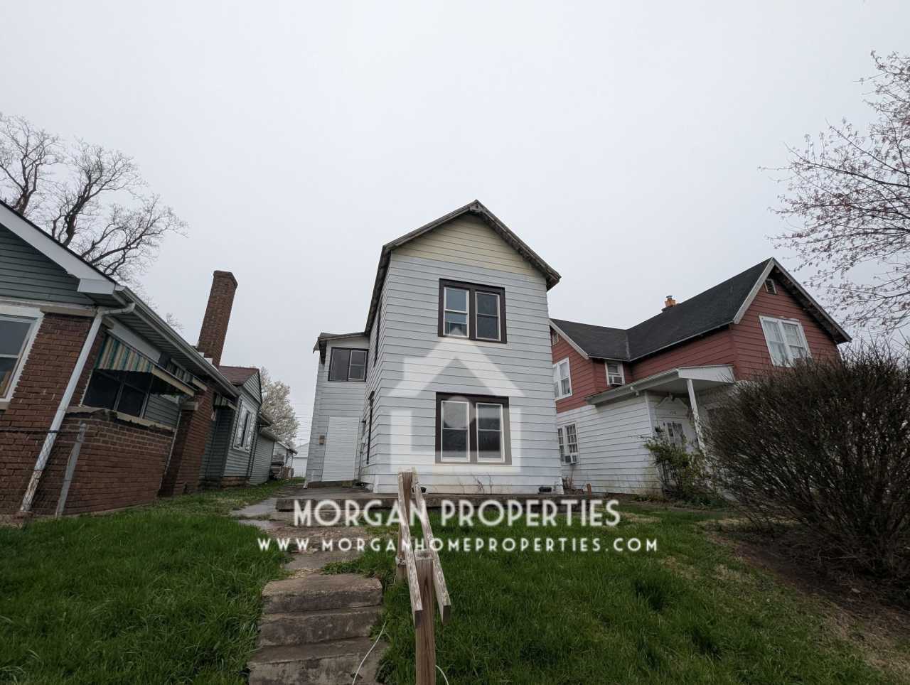 1712 Main StreetUpper Unit