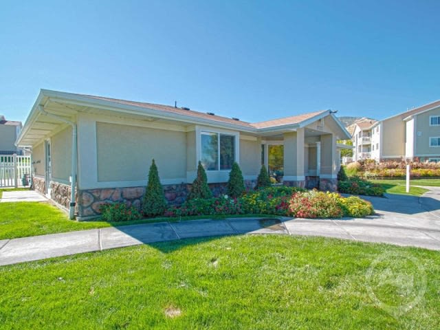 8525 W Elk Mountain Rd Unit E32