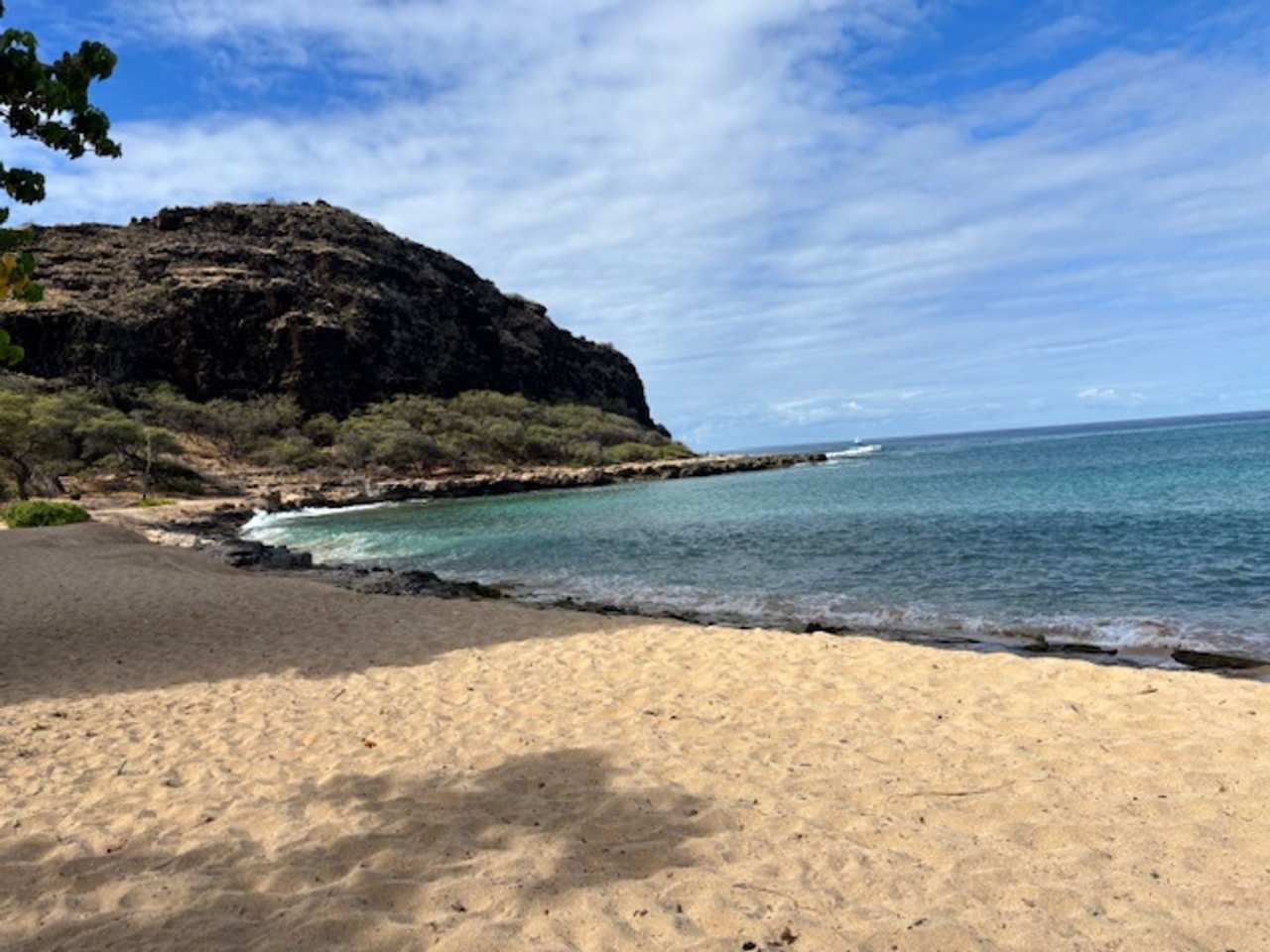 MAKAHA BEACH CABANAS