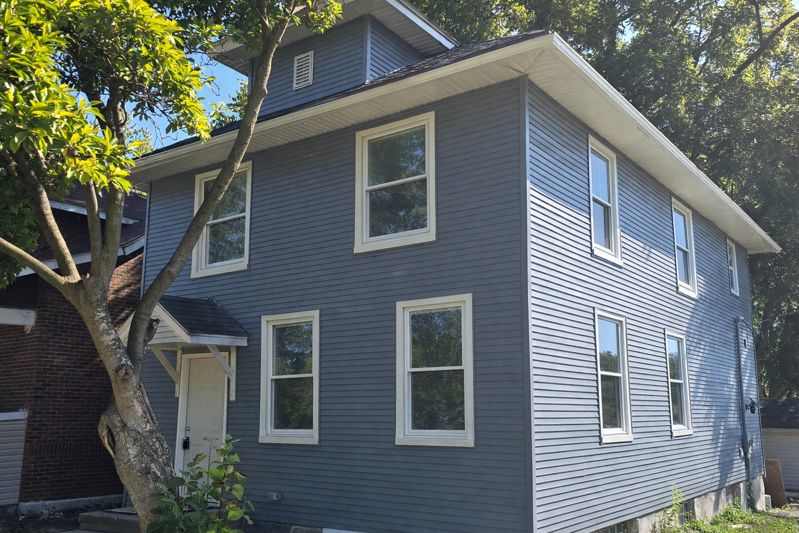 762 East Station Street