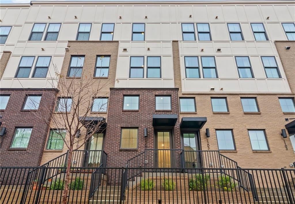 201 New Street unit: 1302