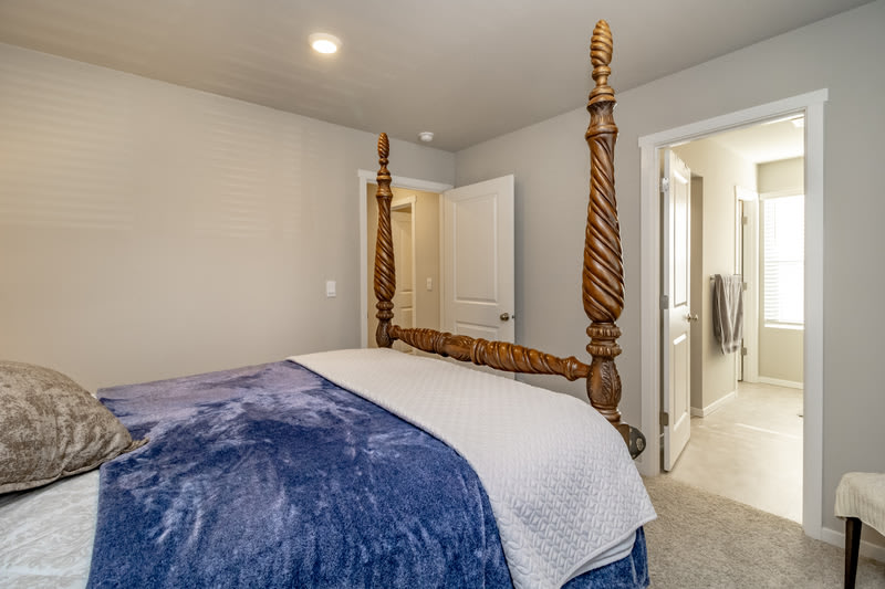 18798 108th Ave Ct E