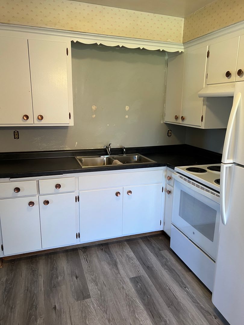 1411 Prosperity Ave E