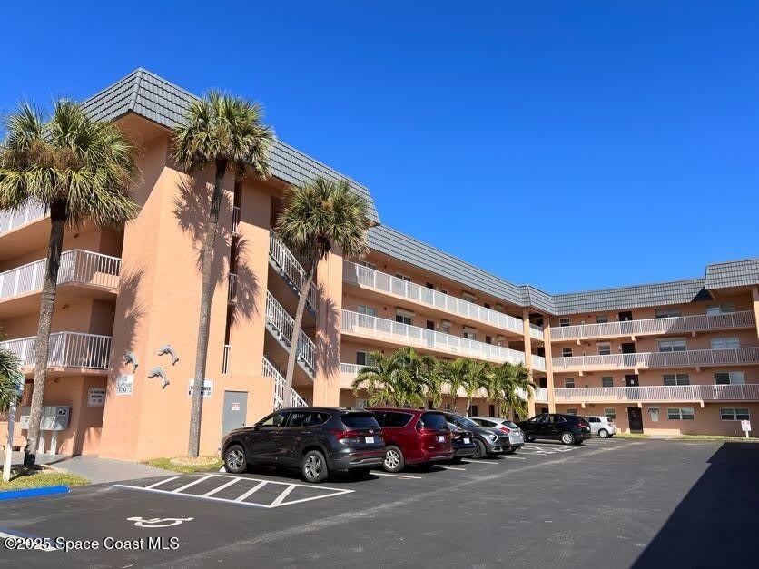 10 Sunflower Street unit: 27