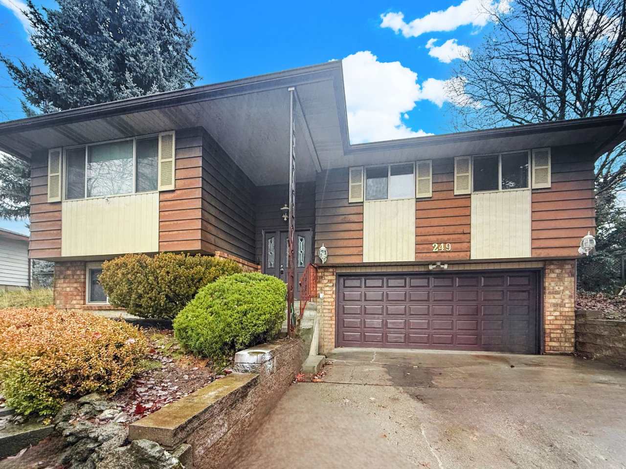 Beautifully Updated 3-Bed, 2-Bath Home – 2,088 Sq Ft with 2-Car Garage