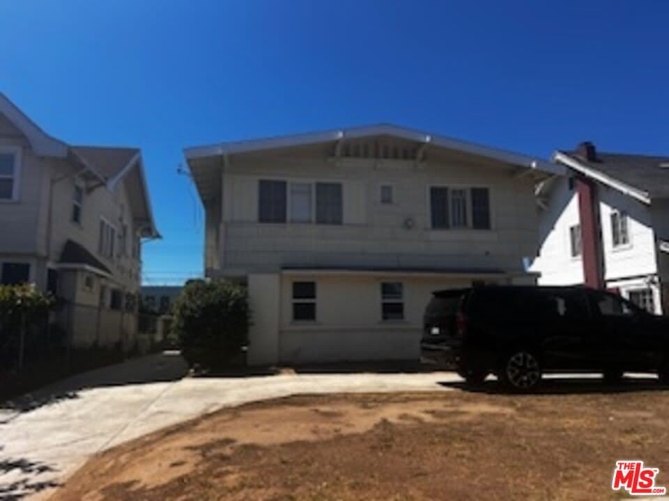 1529 5th Ave unit: C