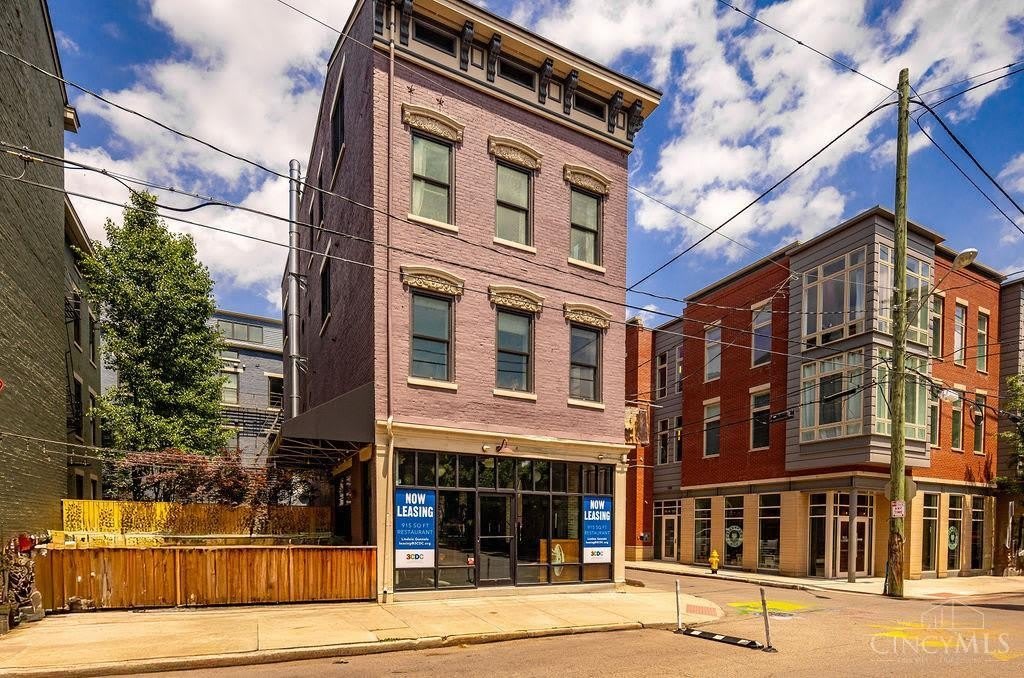 118 W Fifteenth Street unit: 181