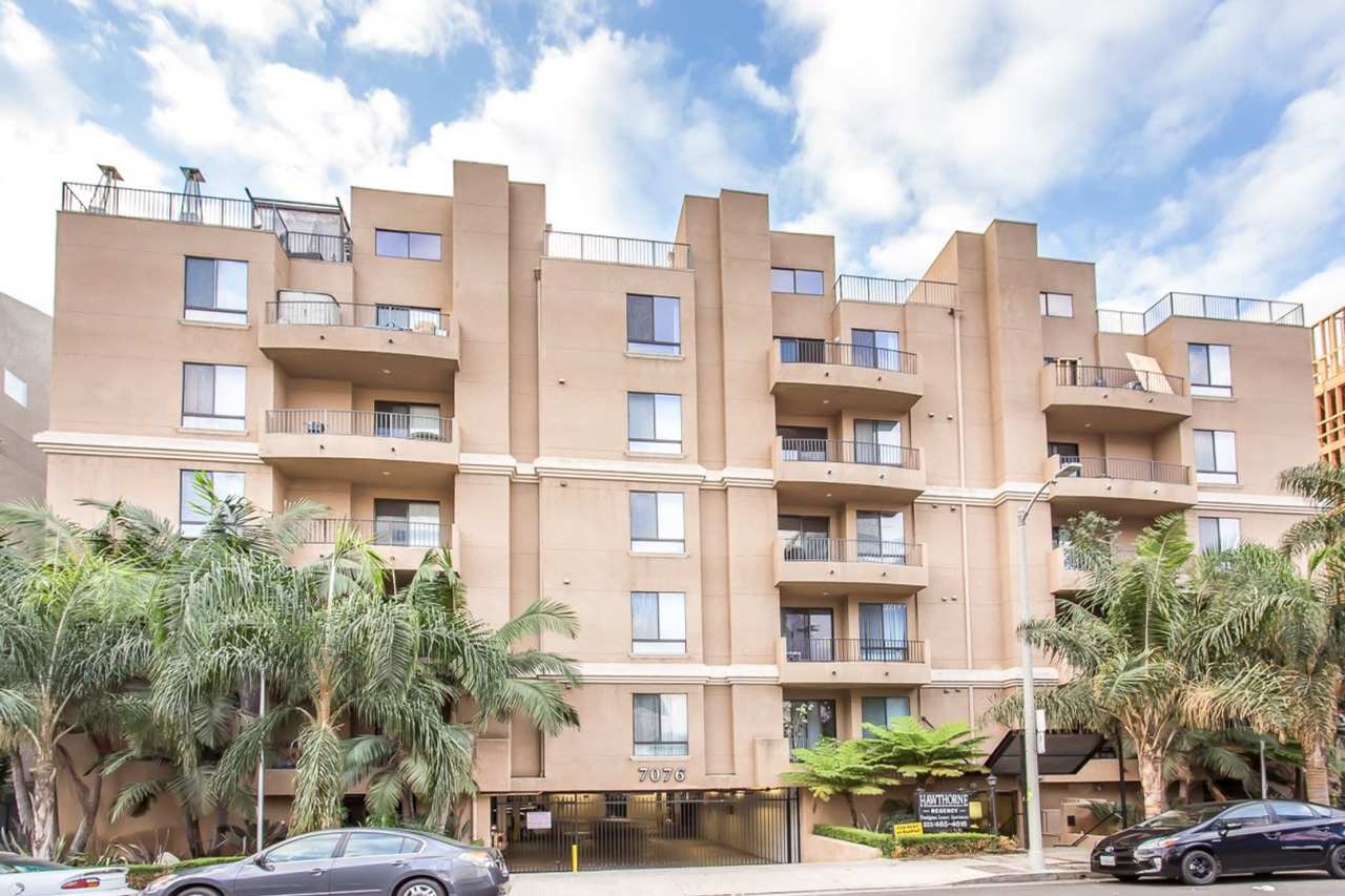 Hawthorne Regency Apartments