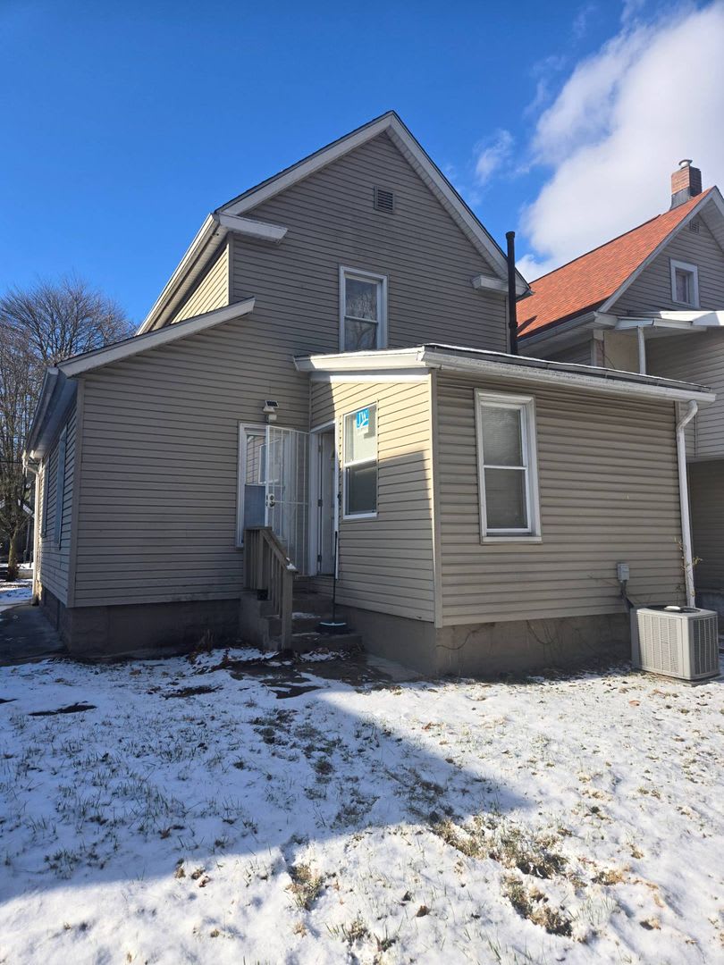 Charming 2-Bedroom Property in Prime Location (Section 8 Vouchers Accepted)