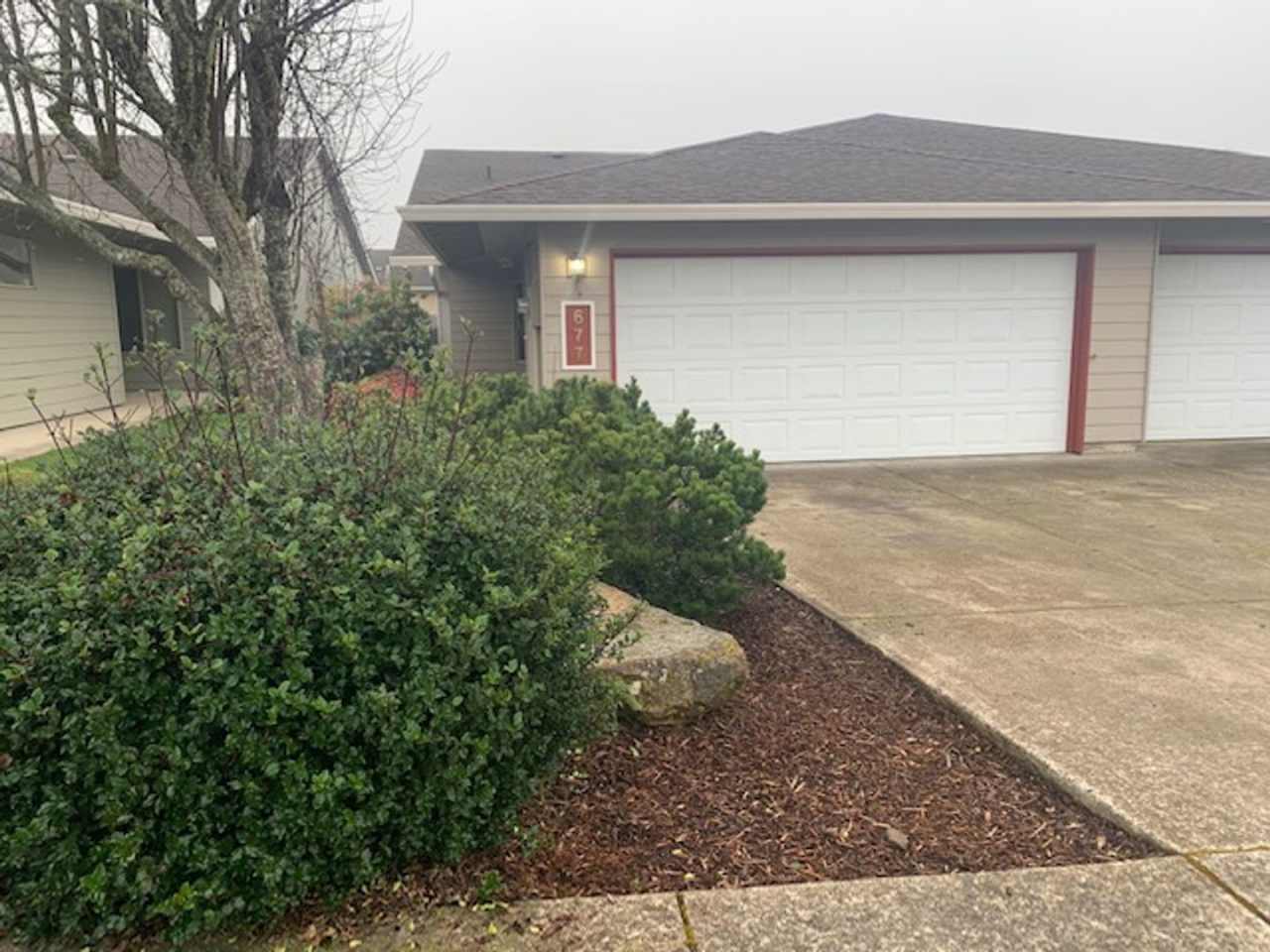 Duplex on Benjamin Ave