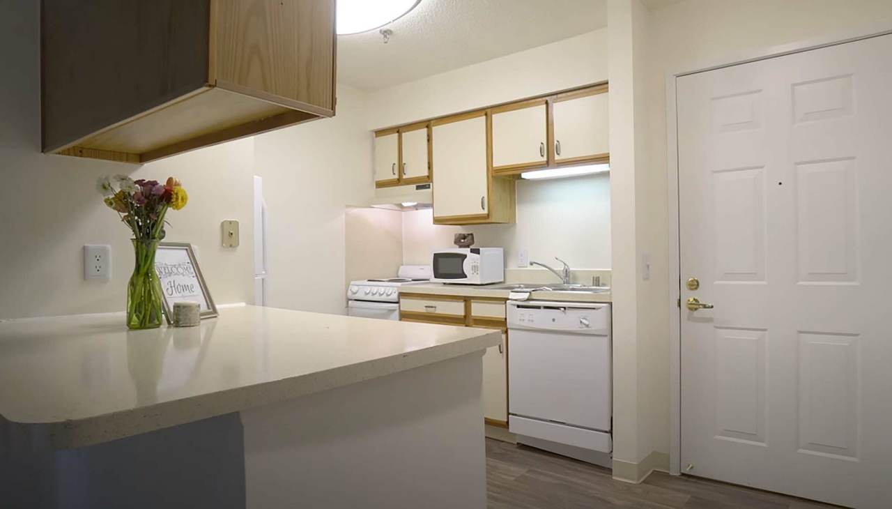 Kings Reserve Sterling 55+ Active Adult Apartment Homes