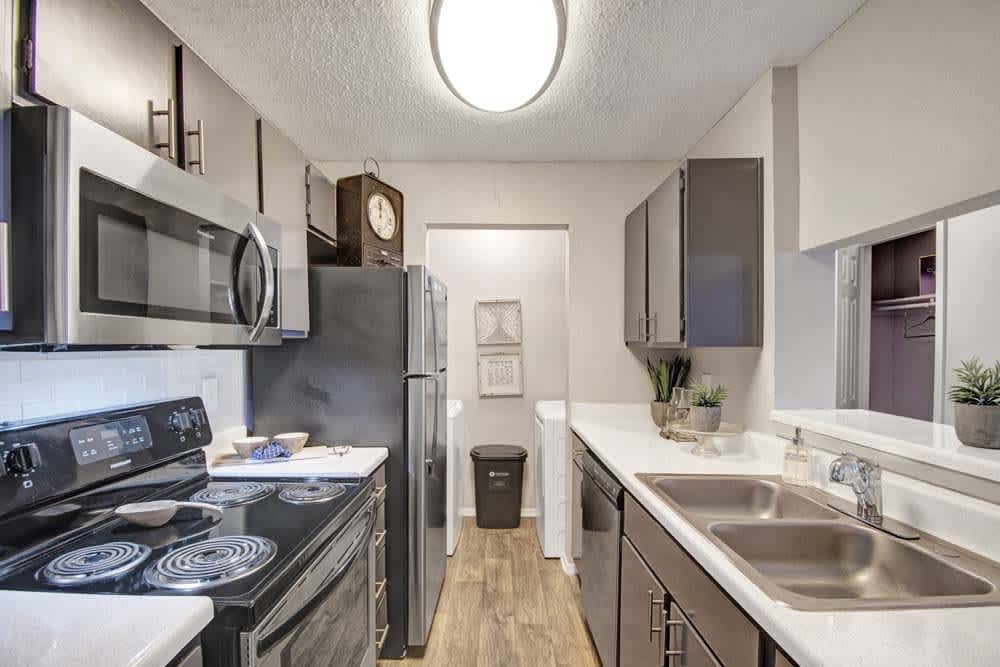 Lane at Towne Crossing