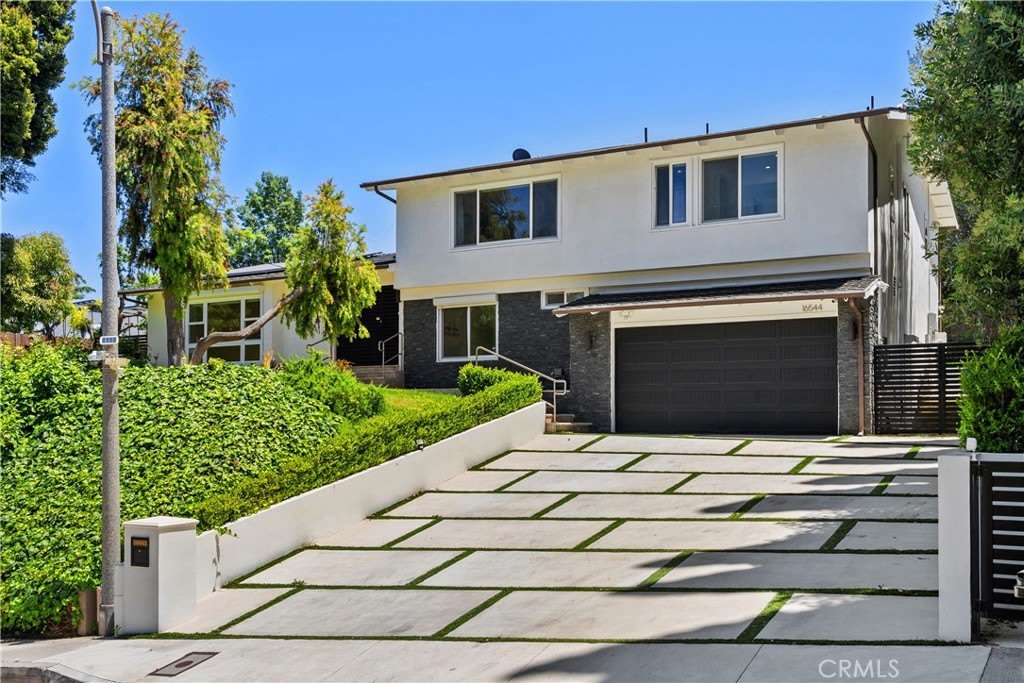 16544 Park Lane Drive