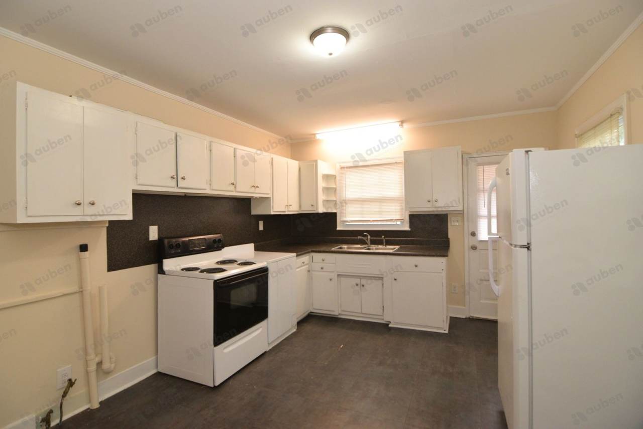 August Special! Application/Reservation Fees refunded at Move In!