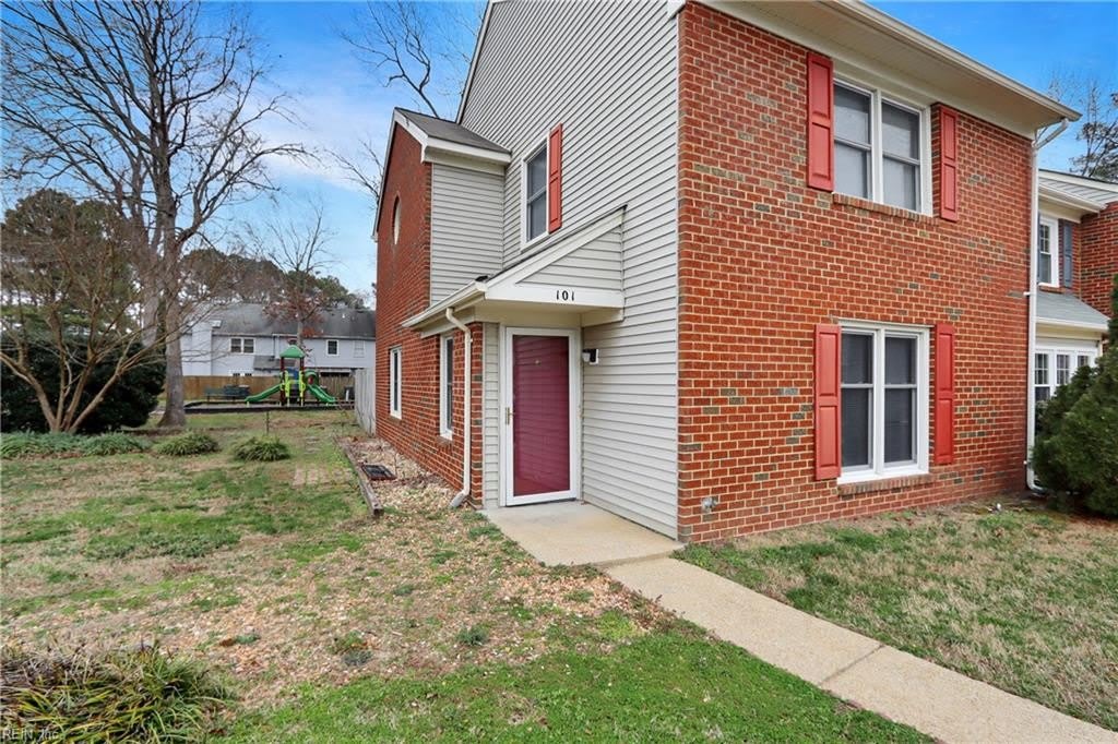 101 Kingsbridge Lane