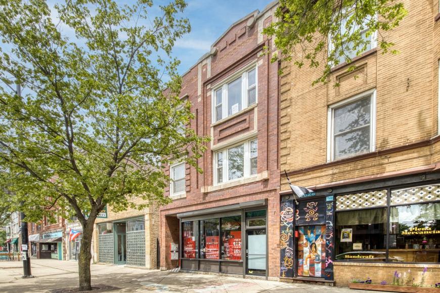 2630 W Division Street