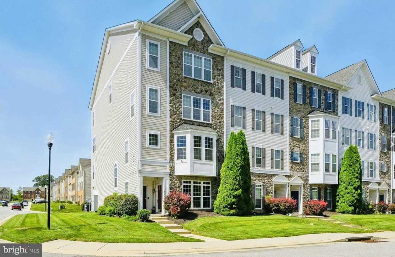 1670 MOHEGAN Drive unit: A