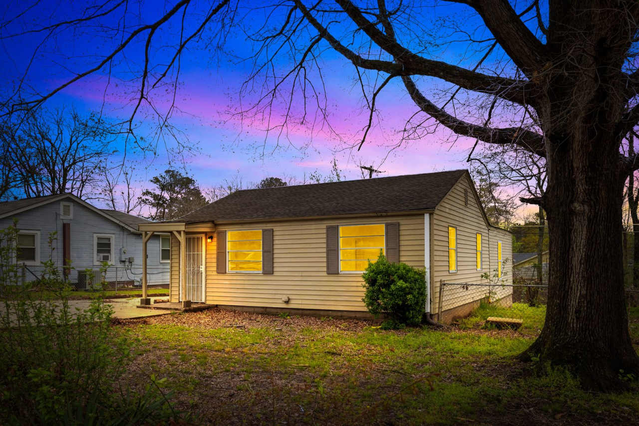 Charming  Newly Renovated 4 Bedroom 2 Bath Home Available Now!