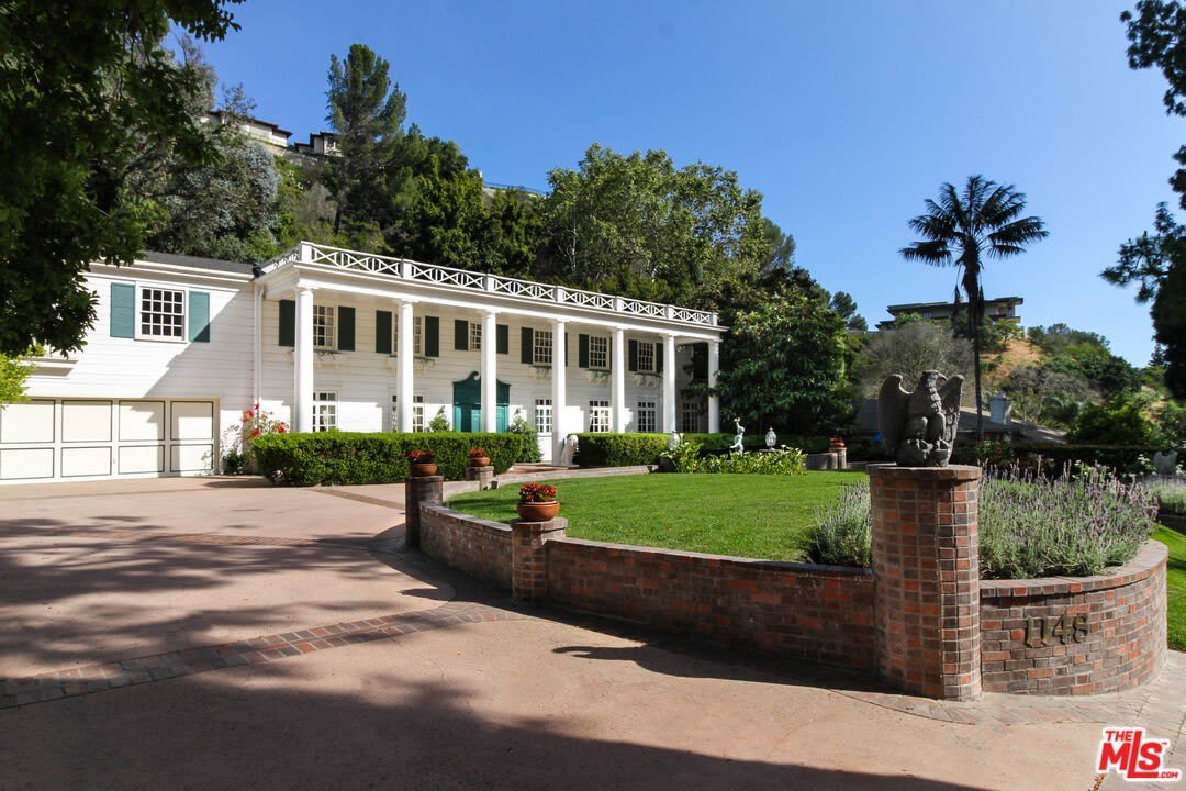 1148 COLDWATER CANYON DR