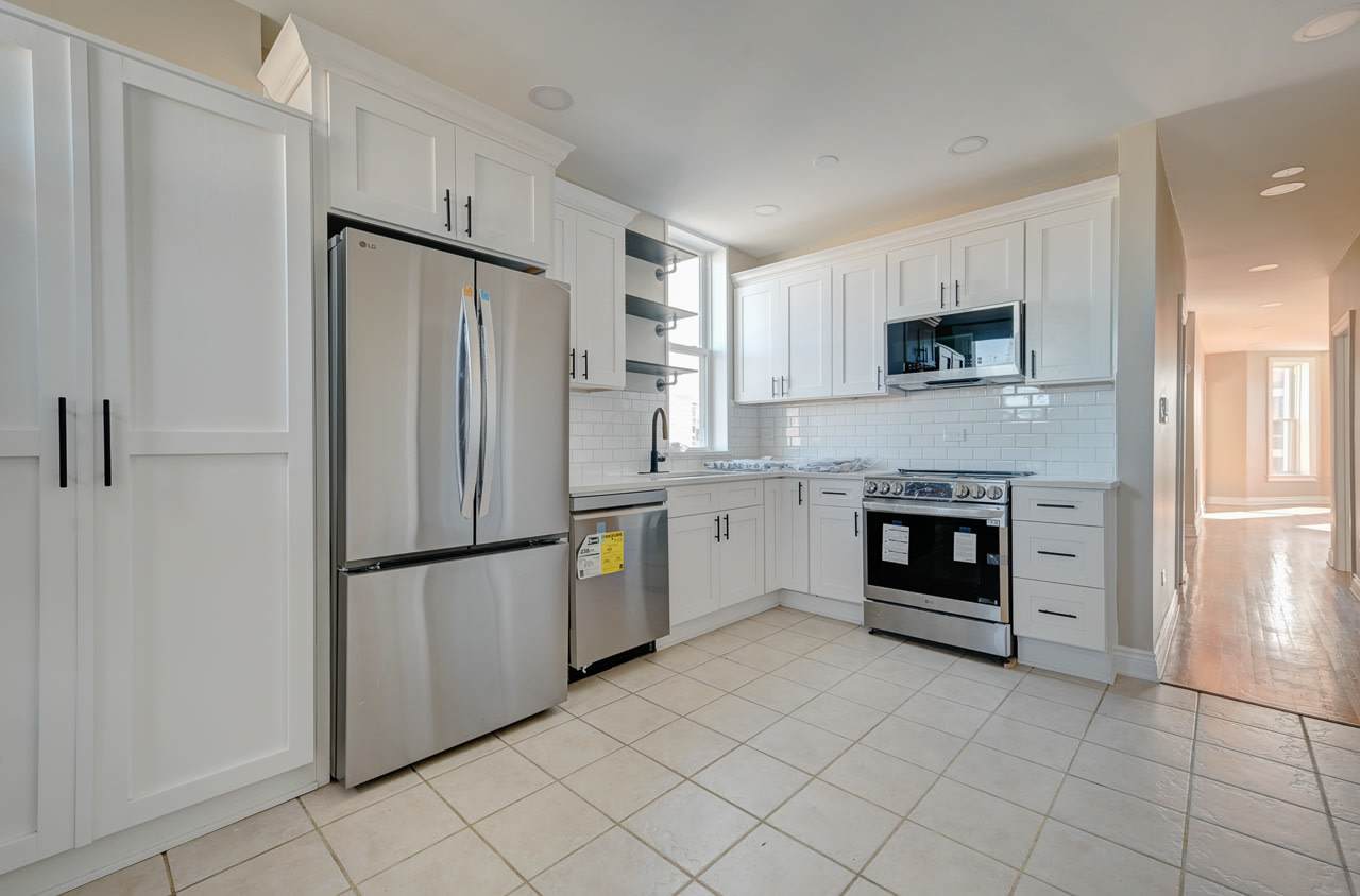 2122 South Ashland Avenue