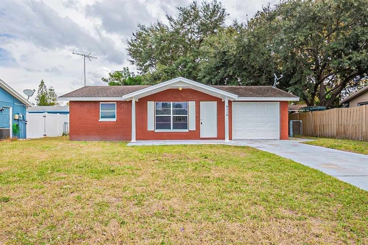 Charming 2BR House in Port Richey