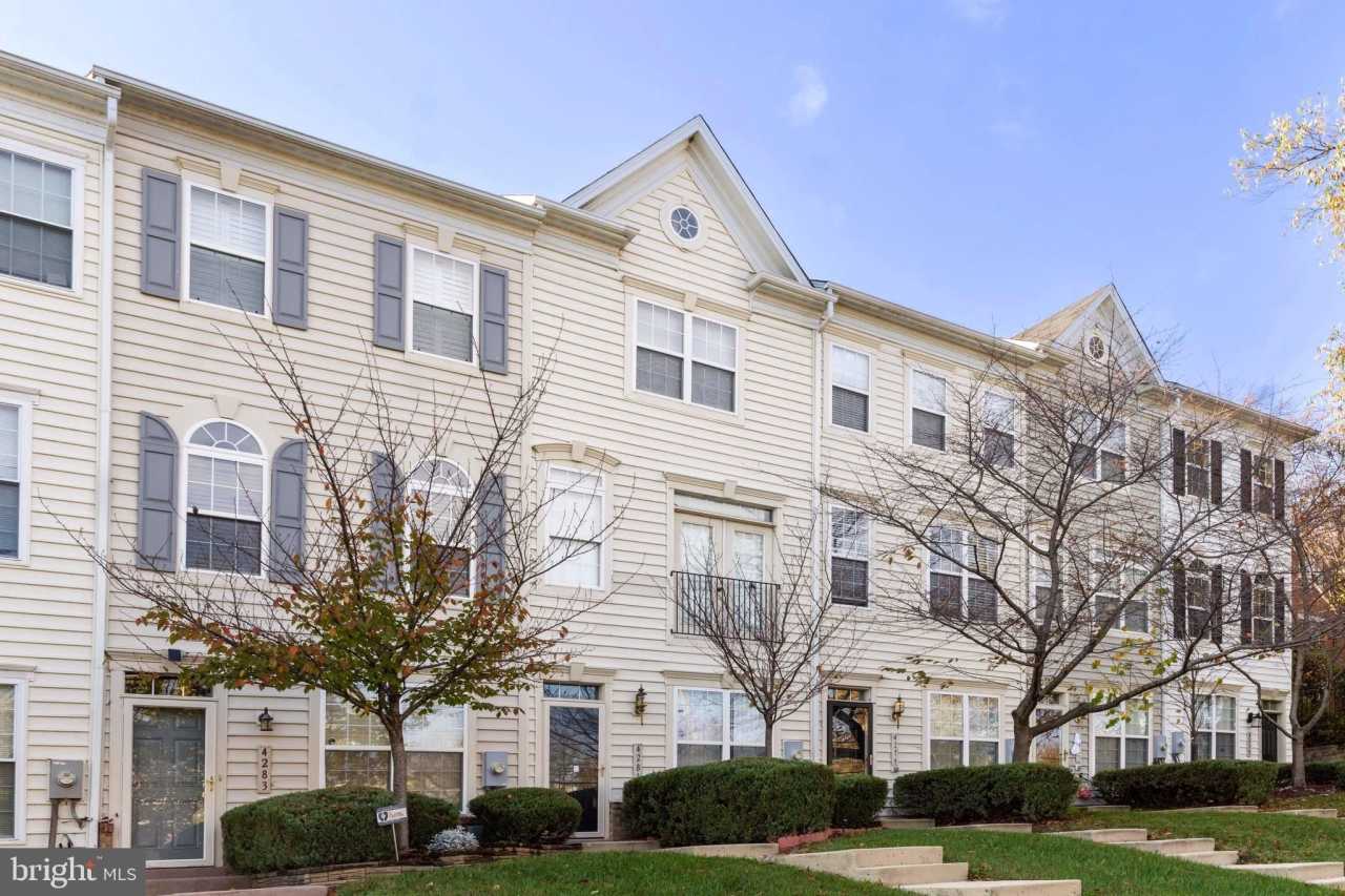 4281 S CAPITOL Street SW