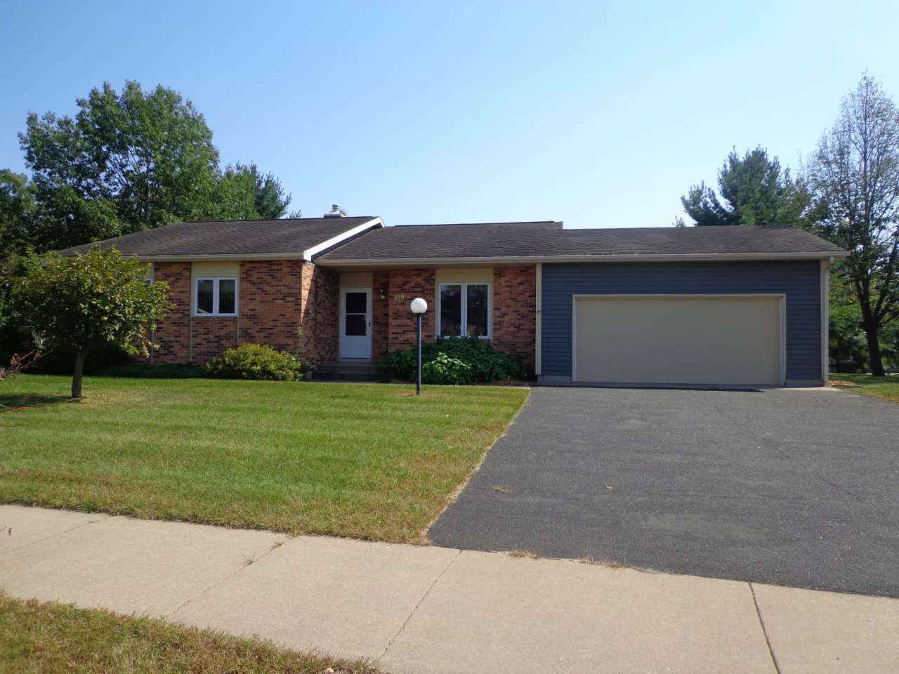 Woodridge Housing - Large 3 and 4 Bedroom Homes in Tomah, WI