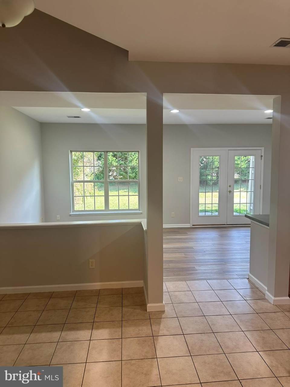 250 MERIWEATHER Drive