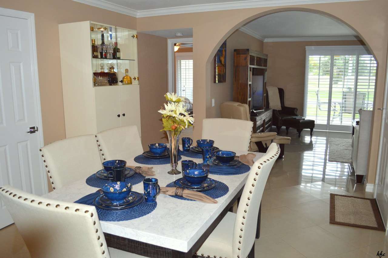 Mesquite Country Club Furnished End Unit. SEASONAL