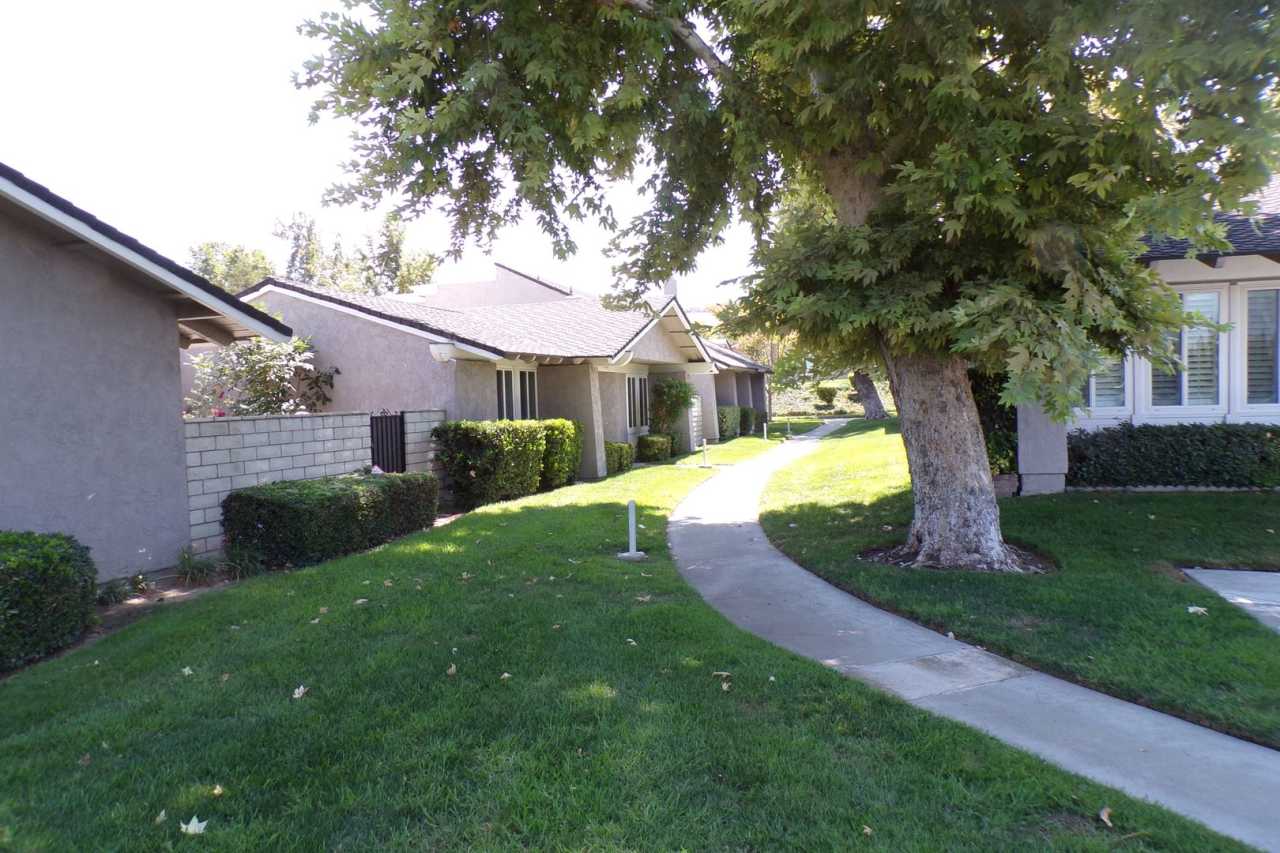 2 BR 2 BA Condo in Loma Linda. Walk to the University.