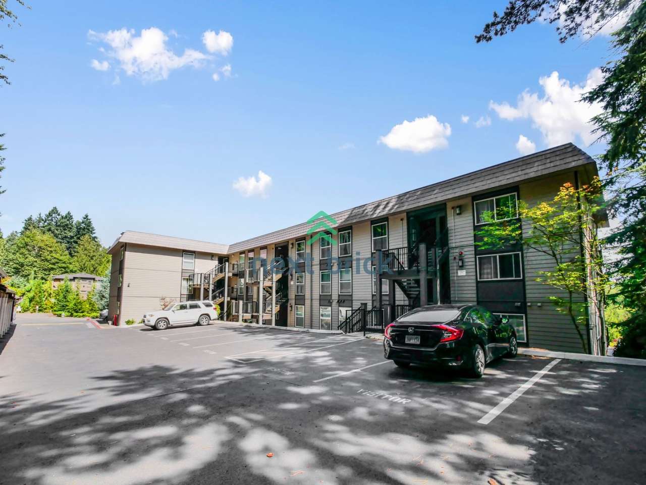 Charming 2 Beds and 1 Bath Condo Available for Rent!