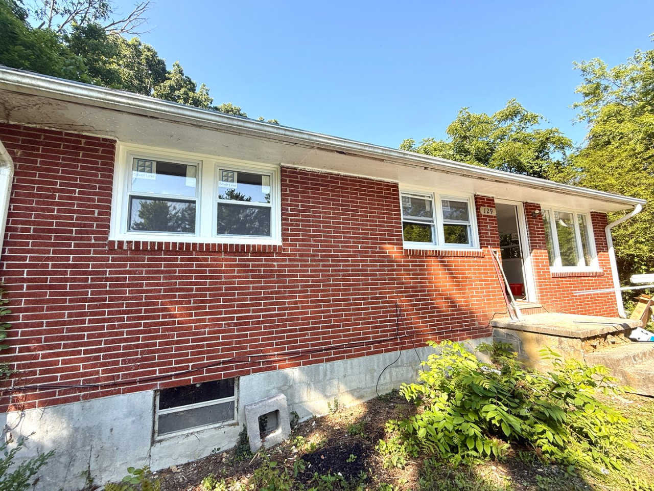 Beautifully renovated 3-bedroom, 1-bathroom home just minutes from downtown Blacksburg!