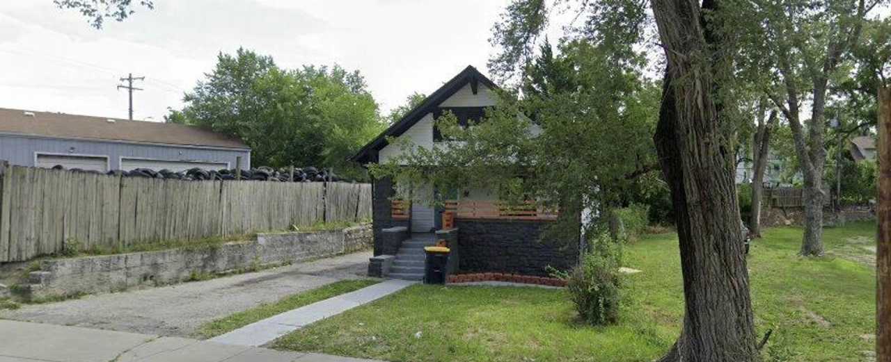 AVAILABLE NOW! 4 Bedroom 1 Bathroom in Kansas City $1,375.00