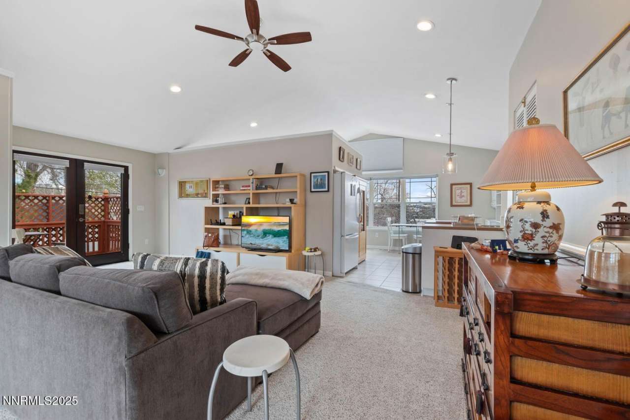 543 California Avenue