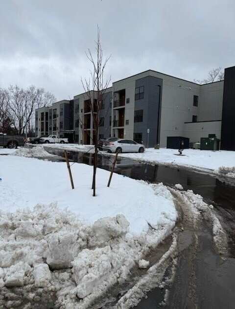 2645 Burton Road unit: Bld 4