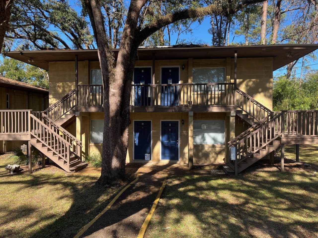 2316 Columbia Court unit: C