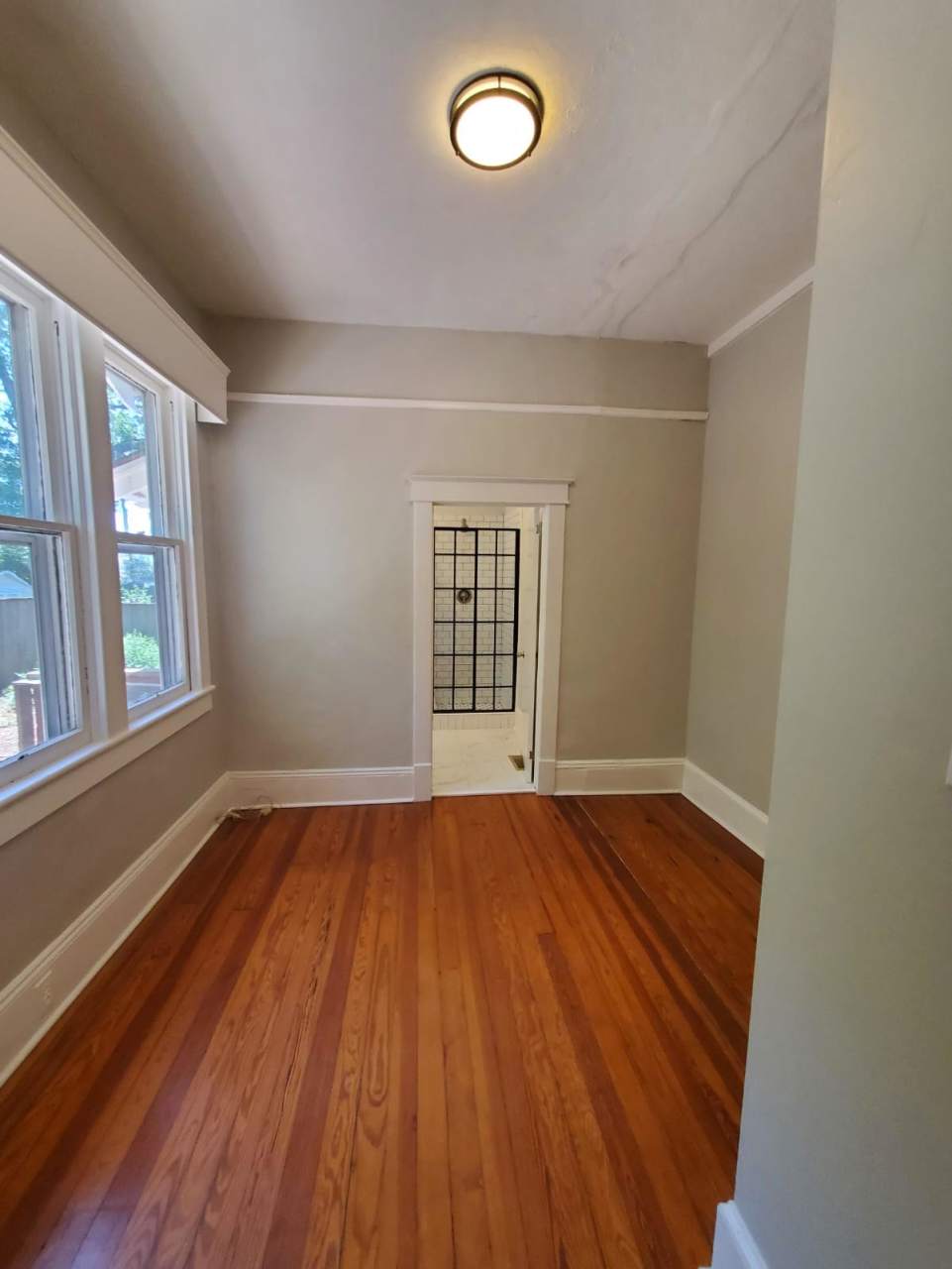 504 Vine Street Northeast