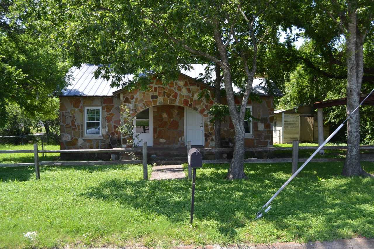 Charming 2 Bed/ 1 Bath Coming Soon!!!