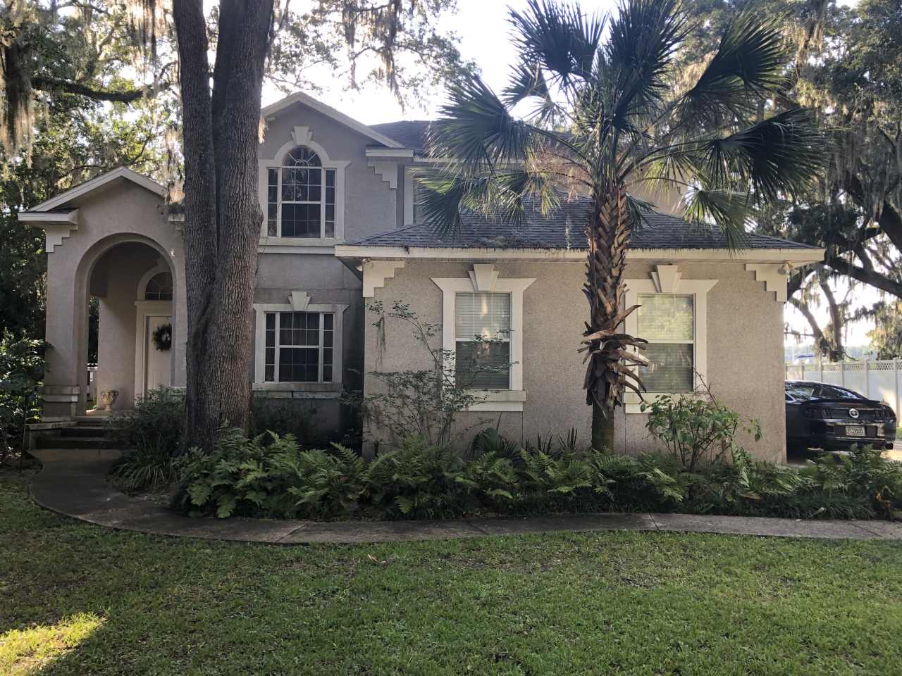 106 North River Oaks Court