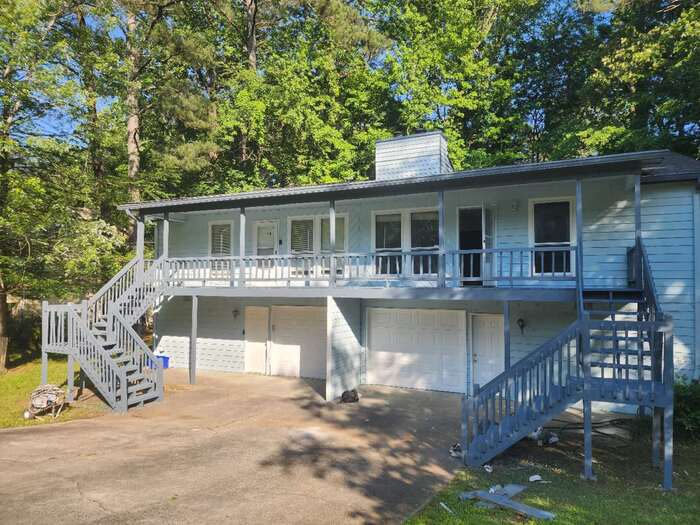 1496 Springwood Drive Southeast