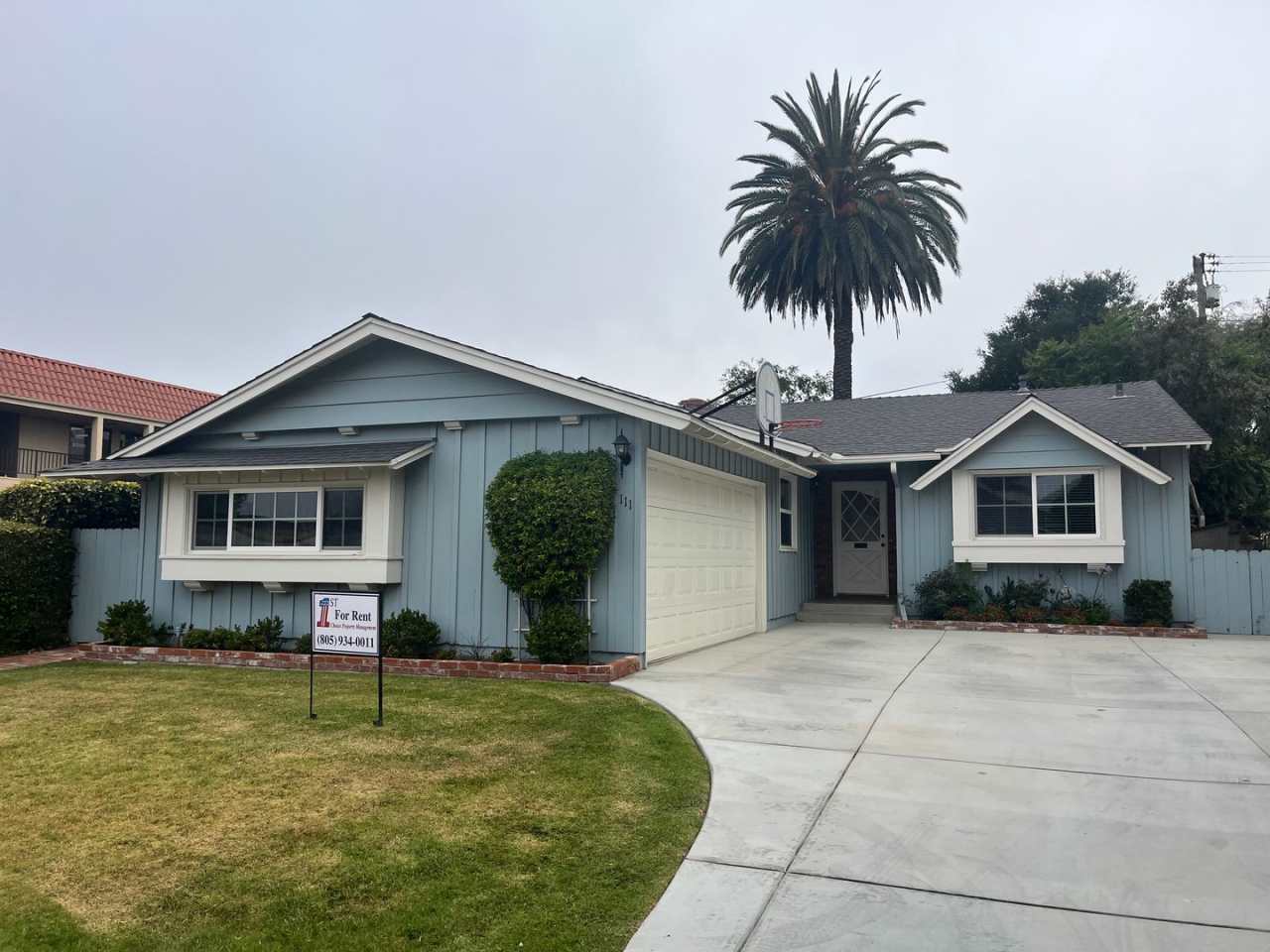 111 E. Camino Colegio